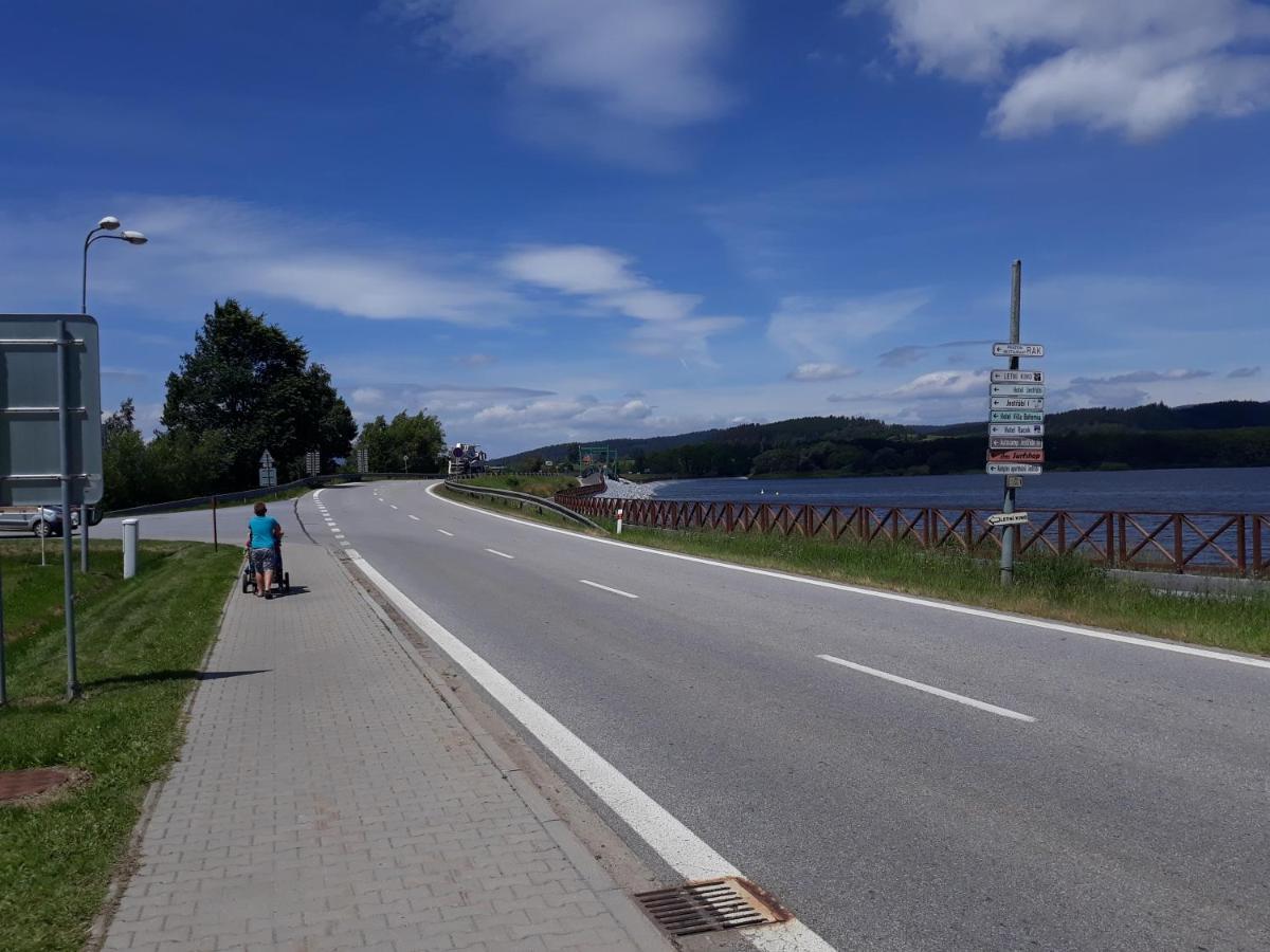 Apartman U Vrbu Černá v Pošumaví Dış mekan fotoğraf